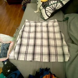 Izod golf skirt/skort